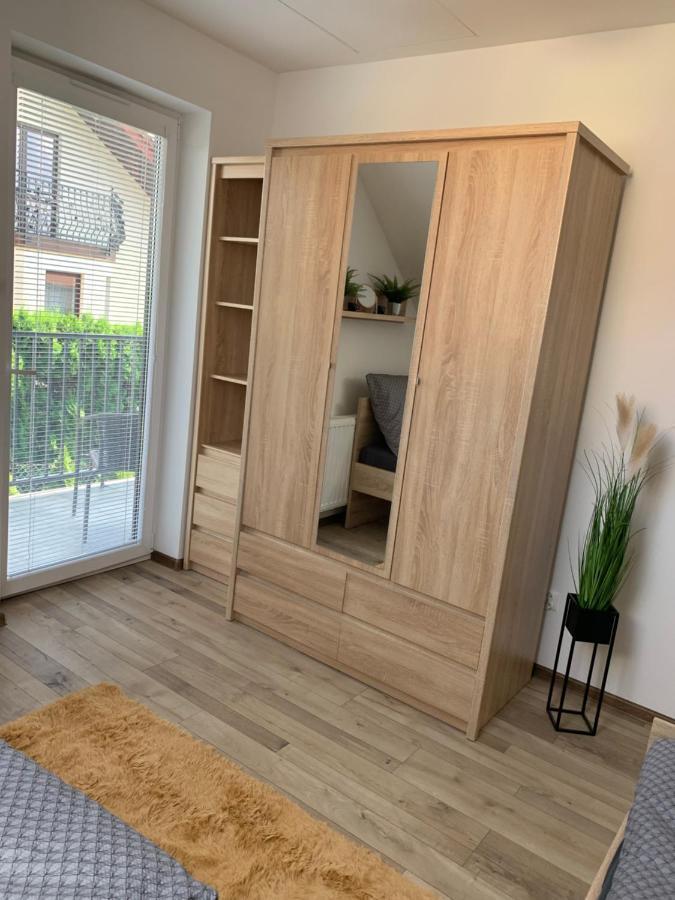 Cozy 2-Bedroom Vacation Apartment With Entire Top Floor Gaj  ภายนอก รูปภาพ